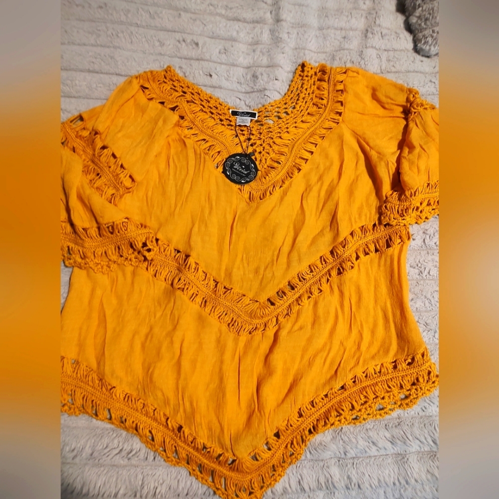 NWT Vivid brand size 2X boho style mustard colored tunic shirt